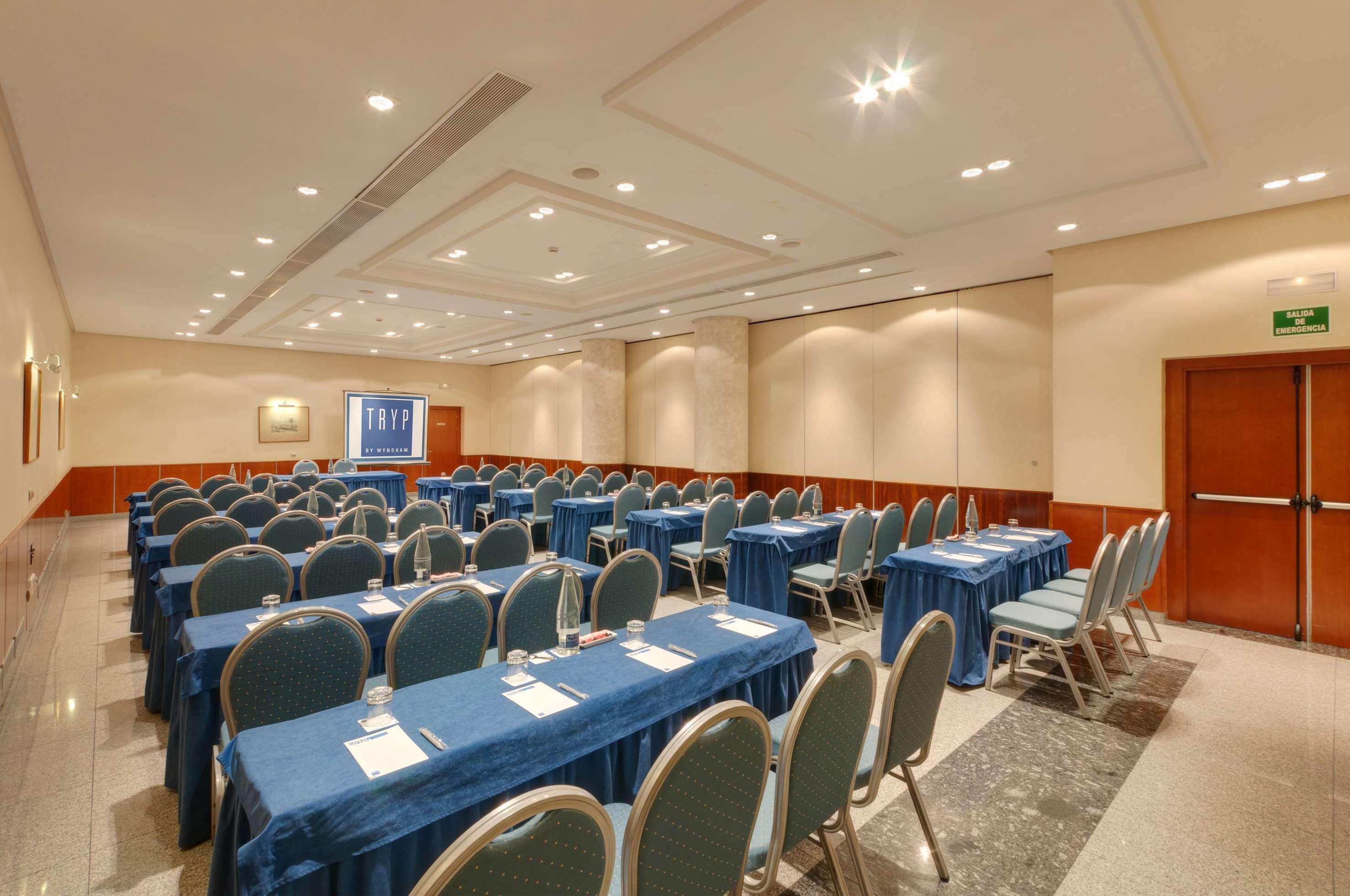 Hotel Zentral Leon Perniagaan gambar
