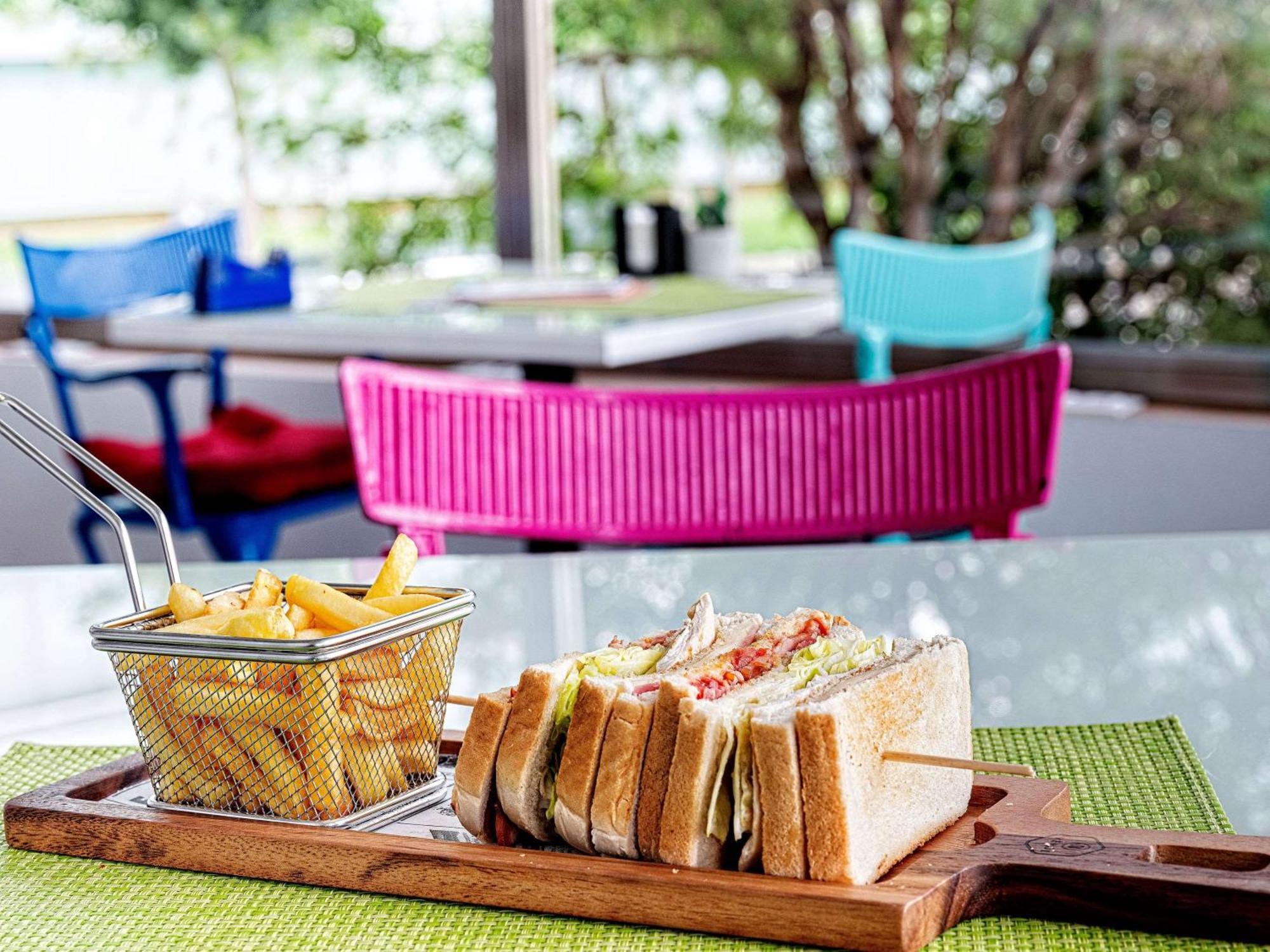 Hotel Zentral Leon Luaran gambar
