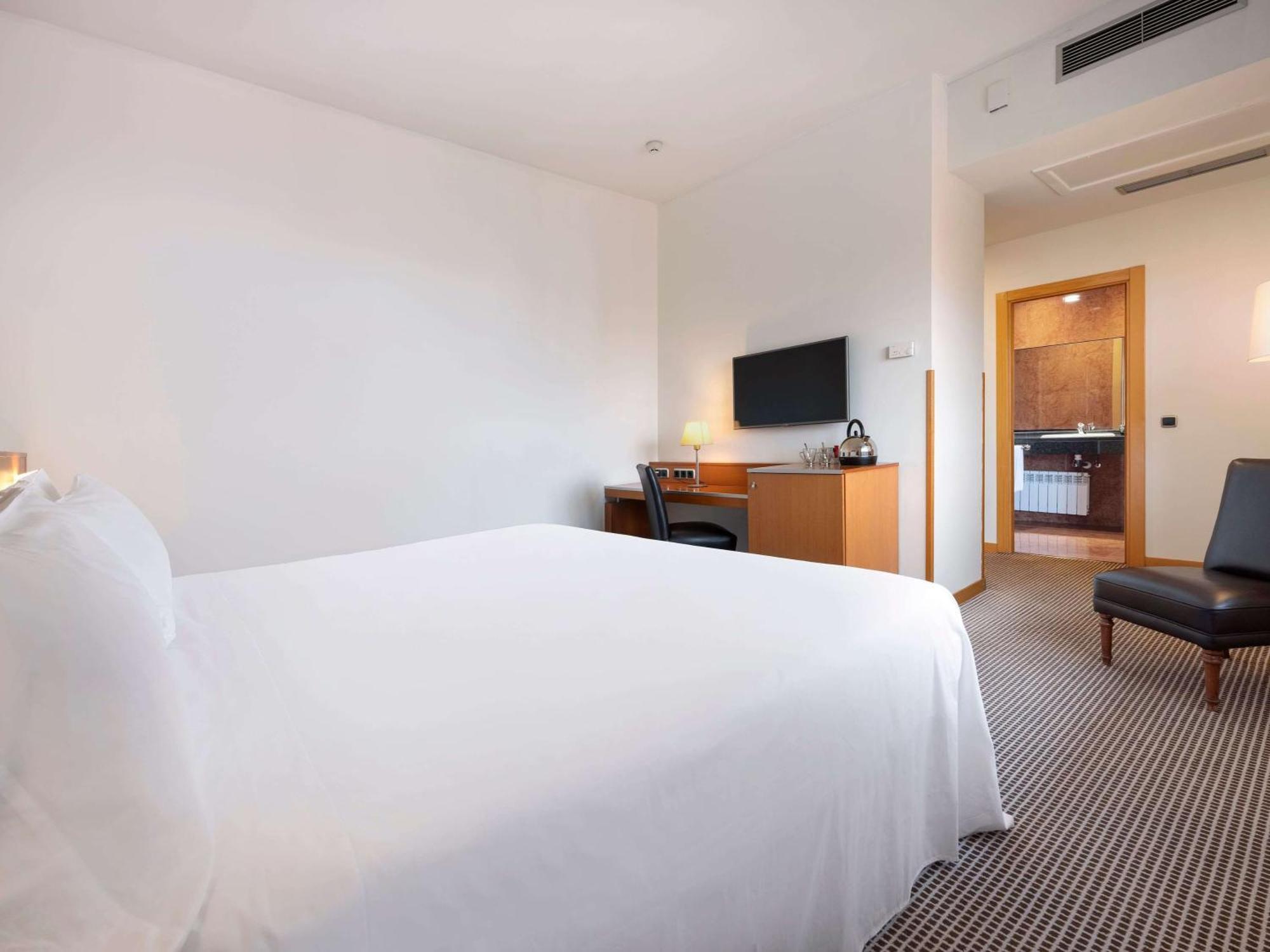 Hotel Zentral Leon Luaran gambar
