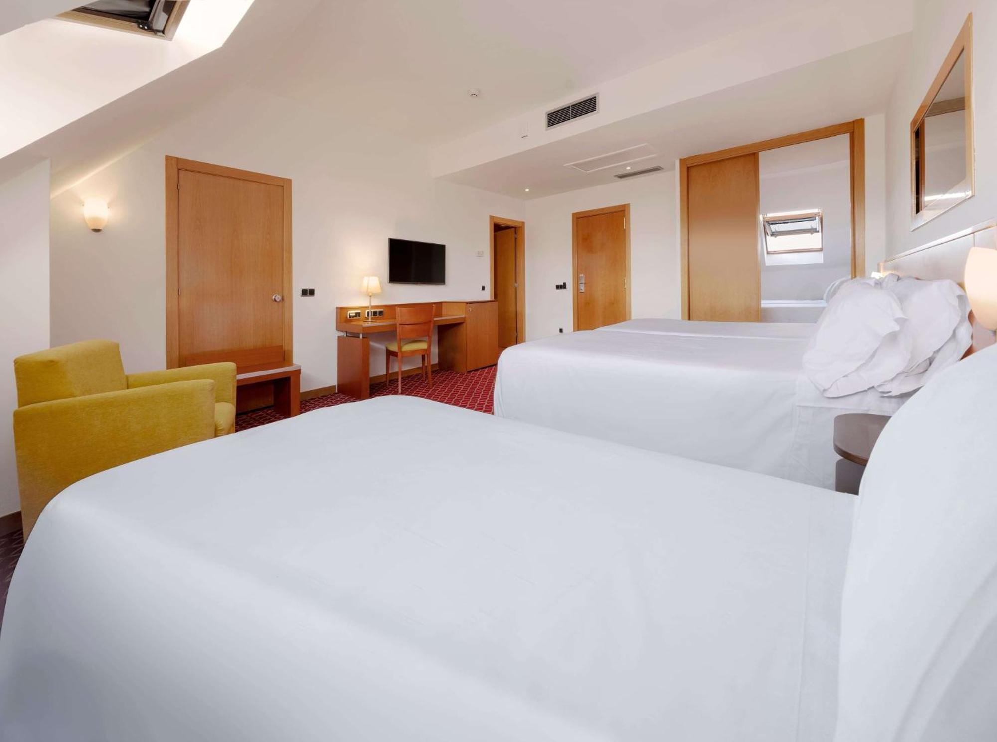 Hotel Zentral Leon Luaran gambar