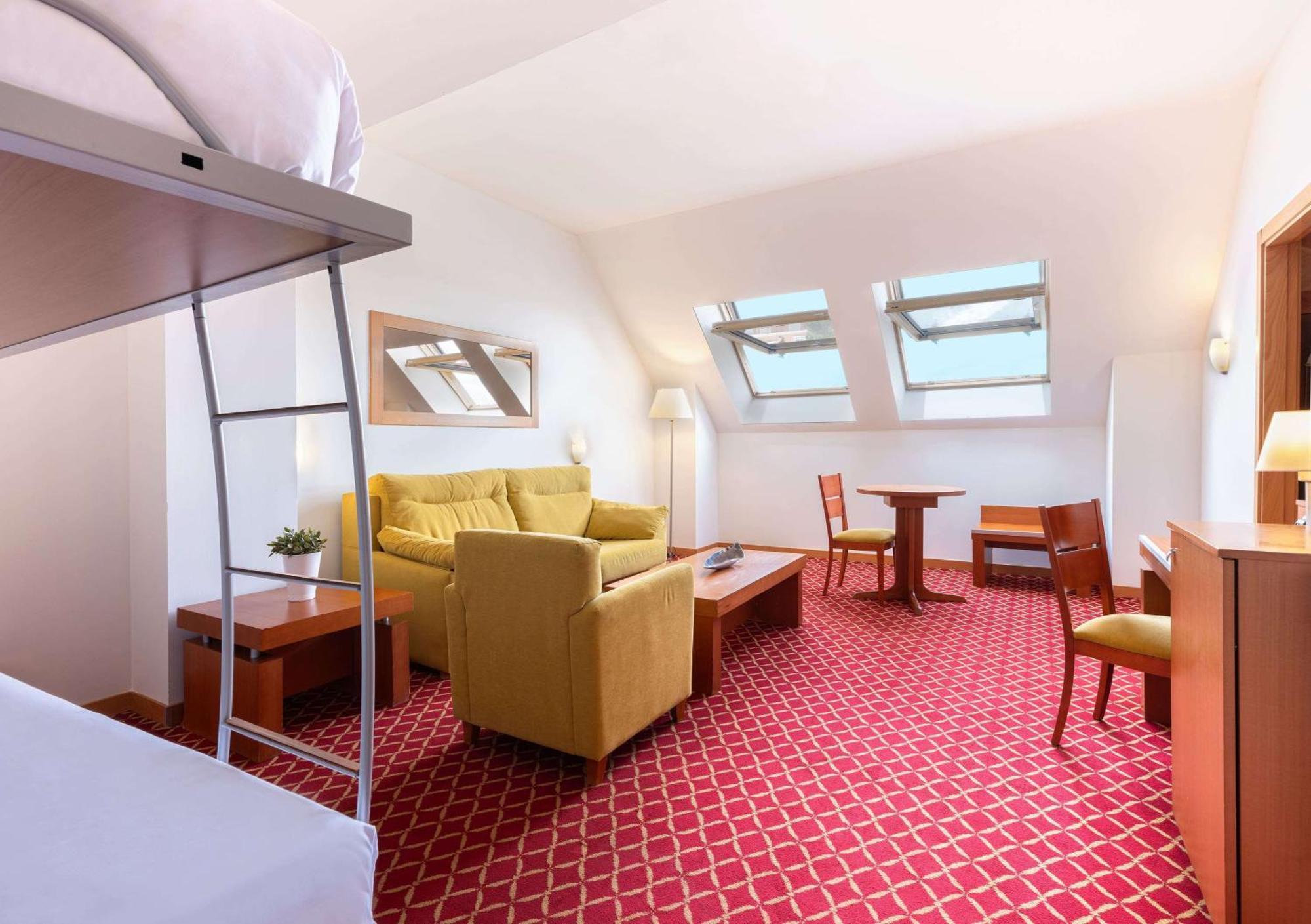 Hotel Zentral Leon Luaran gambar