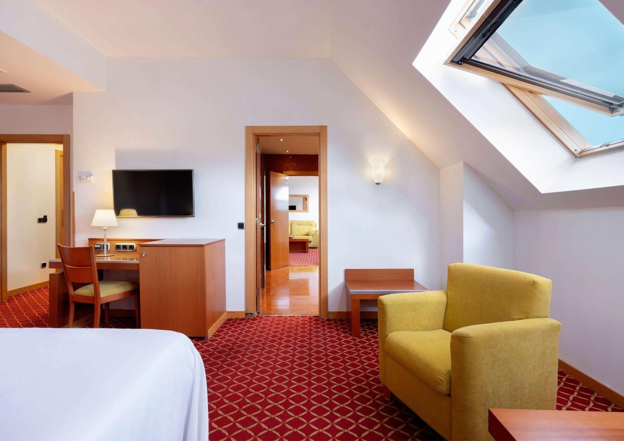 Hotel Zentral Leon Luaran gambar
